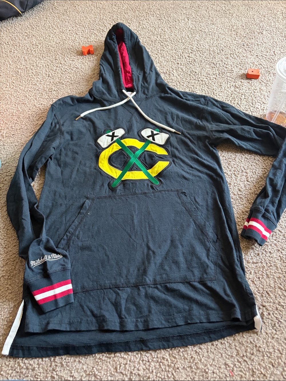 B73 Mitchell & Ness Black Hoodie with Chicago Blackhawks